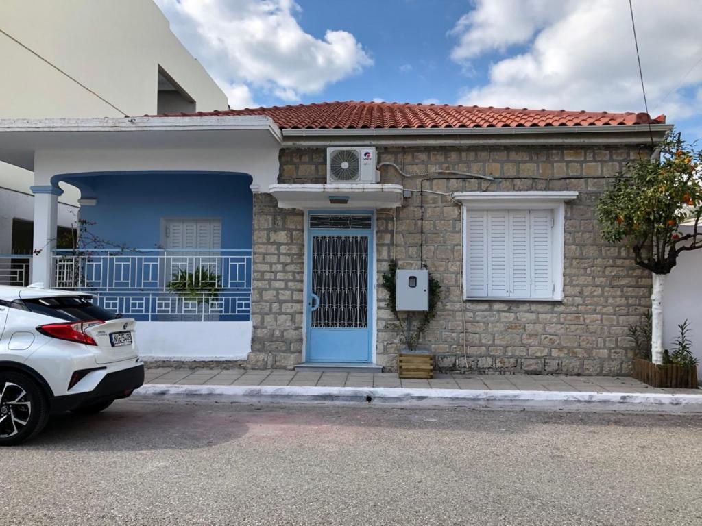 Mesolóngion Ανακαινισμενη Μονοκατοικια 125 Τμ Στο Κεντρο Με Κηποヴィラ エクステリア 写真